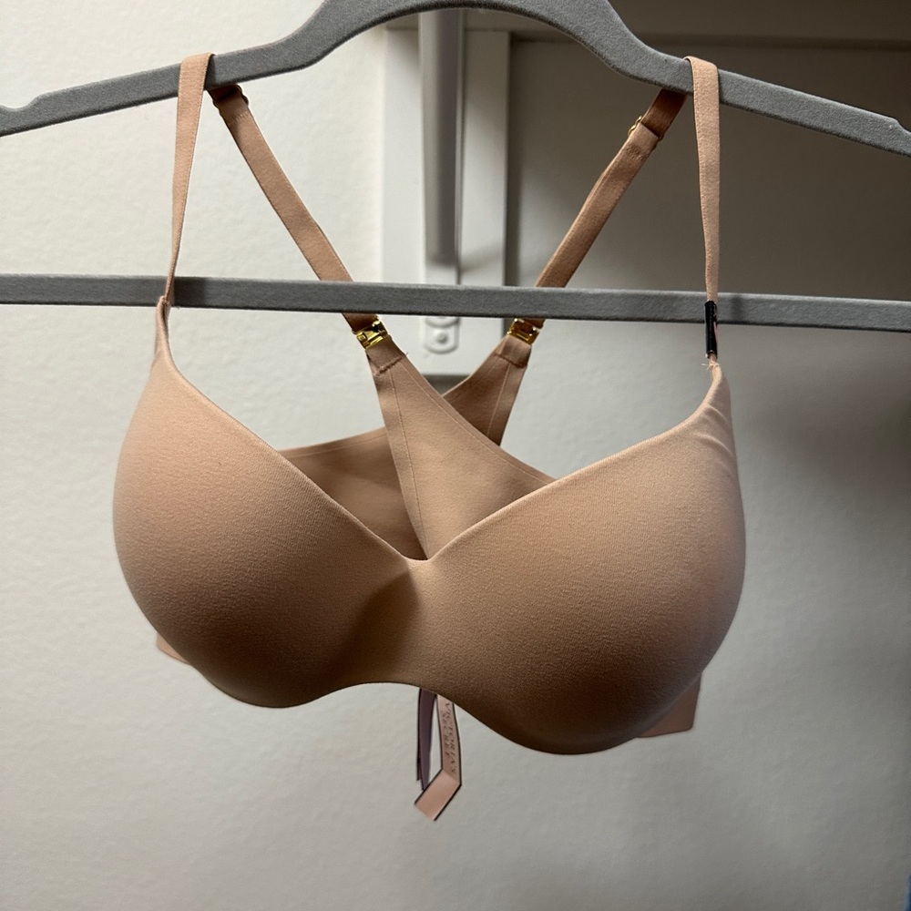 Victoria’s Secret Nude Bra Size 34C NWT